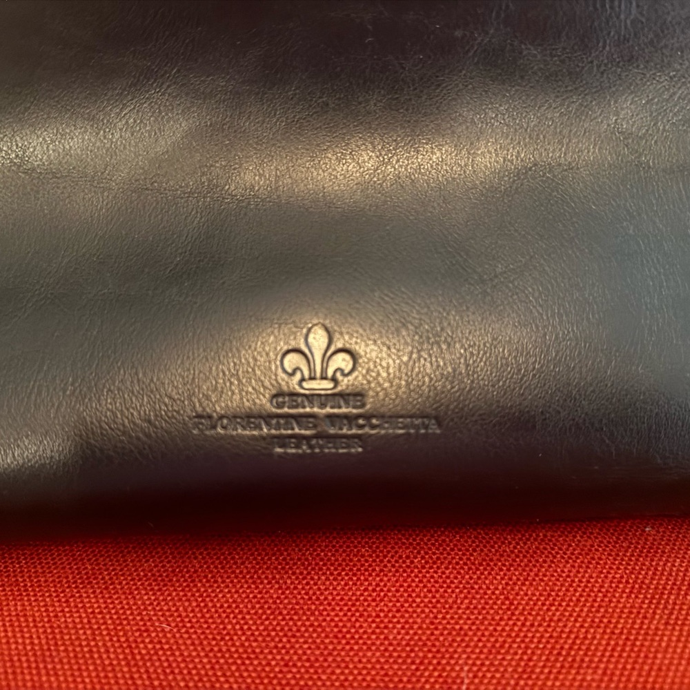Dooney and Bourke Black Leather Shoulder Bag - Picture 2 of 5